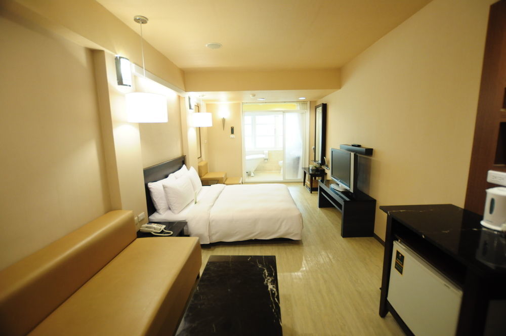 Kindness Hotel Shinkuchan Kaohsiung Exterior photo